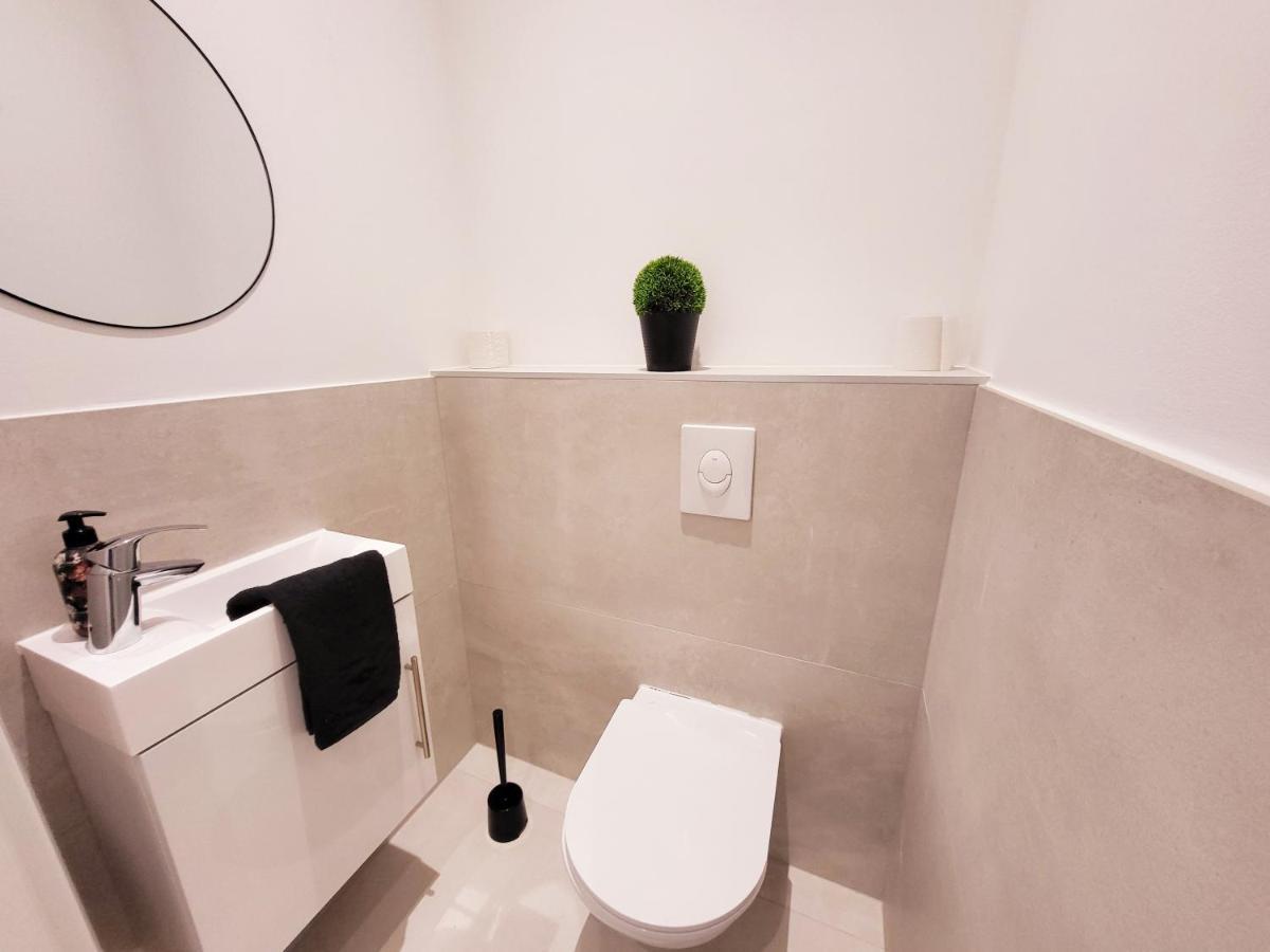 Novara City Apartment Vídeň Exteriér fotografie